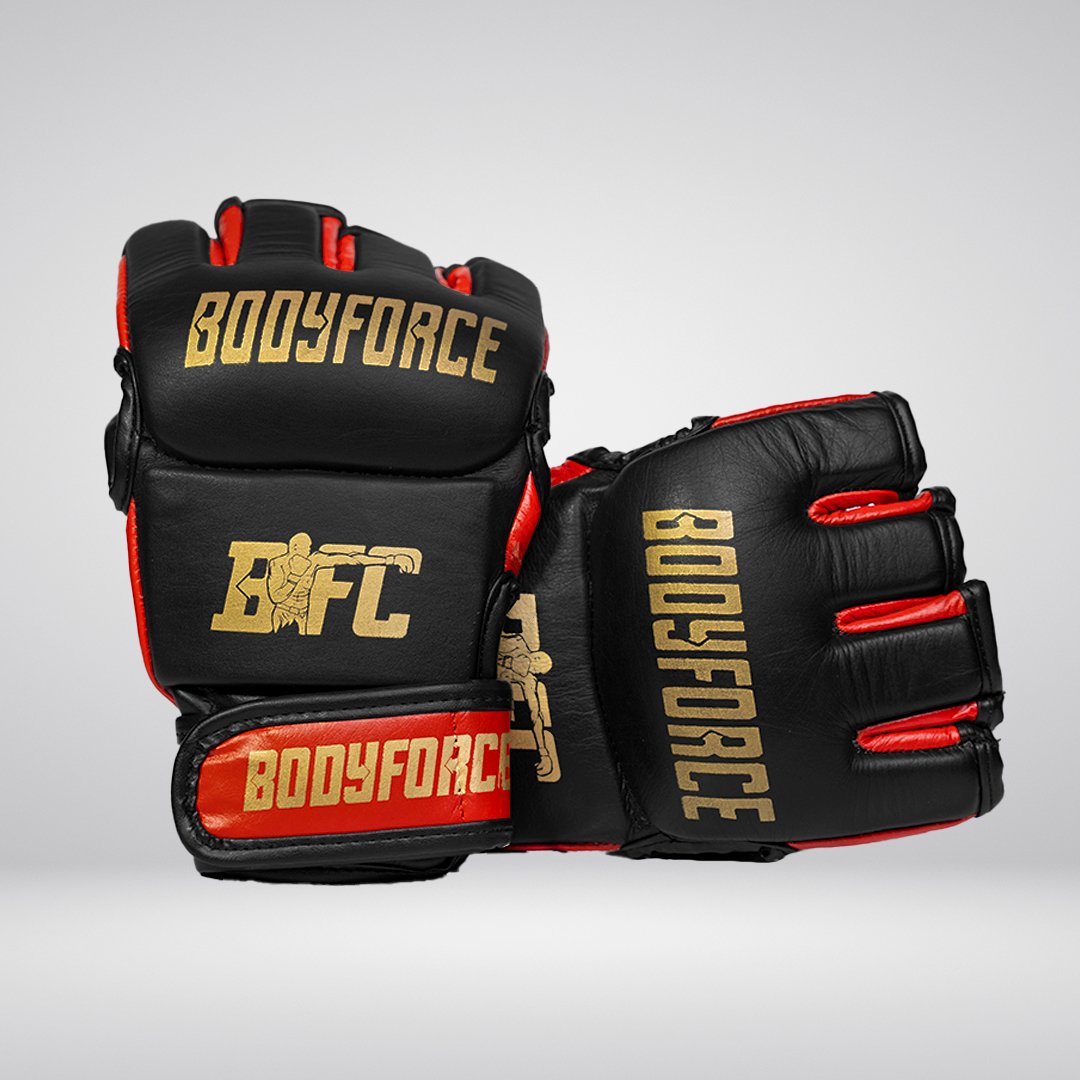 MMA PRO FIGHT GLOVES